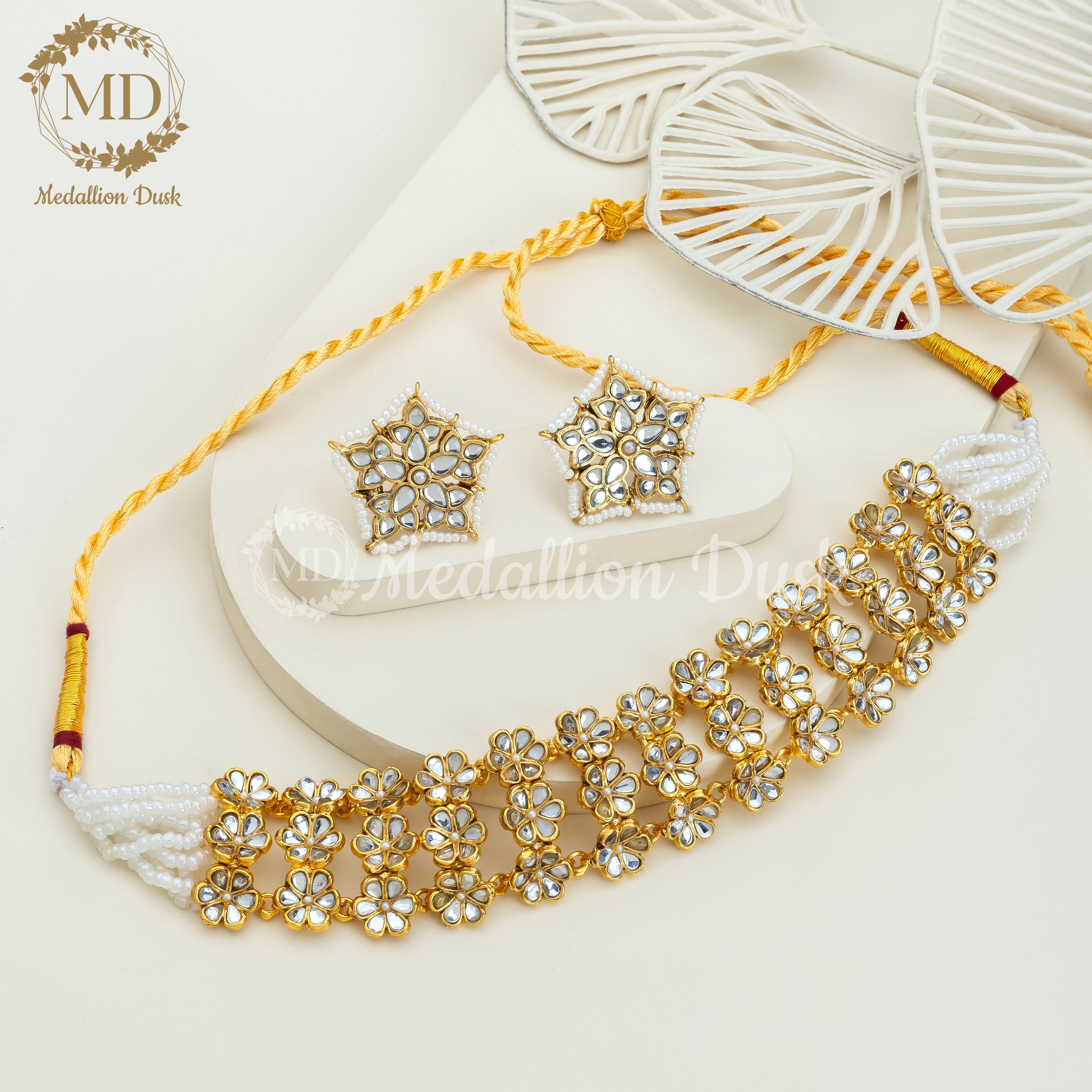 Twinkling White Star